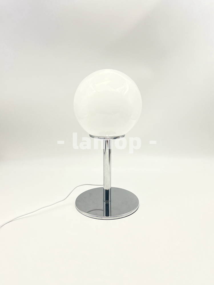 مصباح طاولة كروم أبيض حليبي صل - مراجعة Desk Lamp وسعره